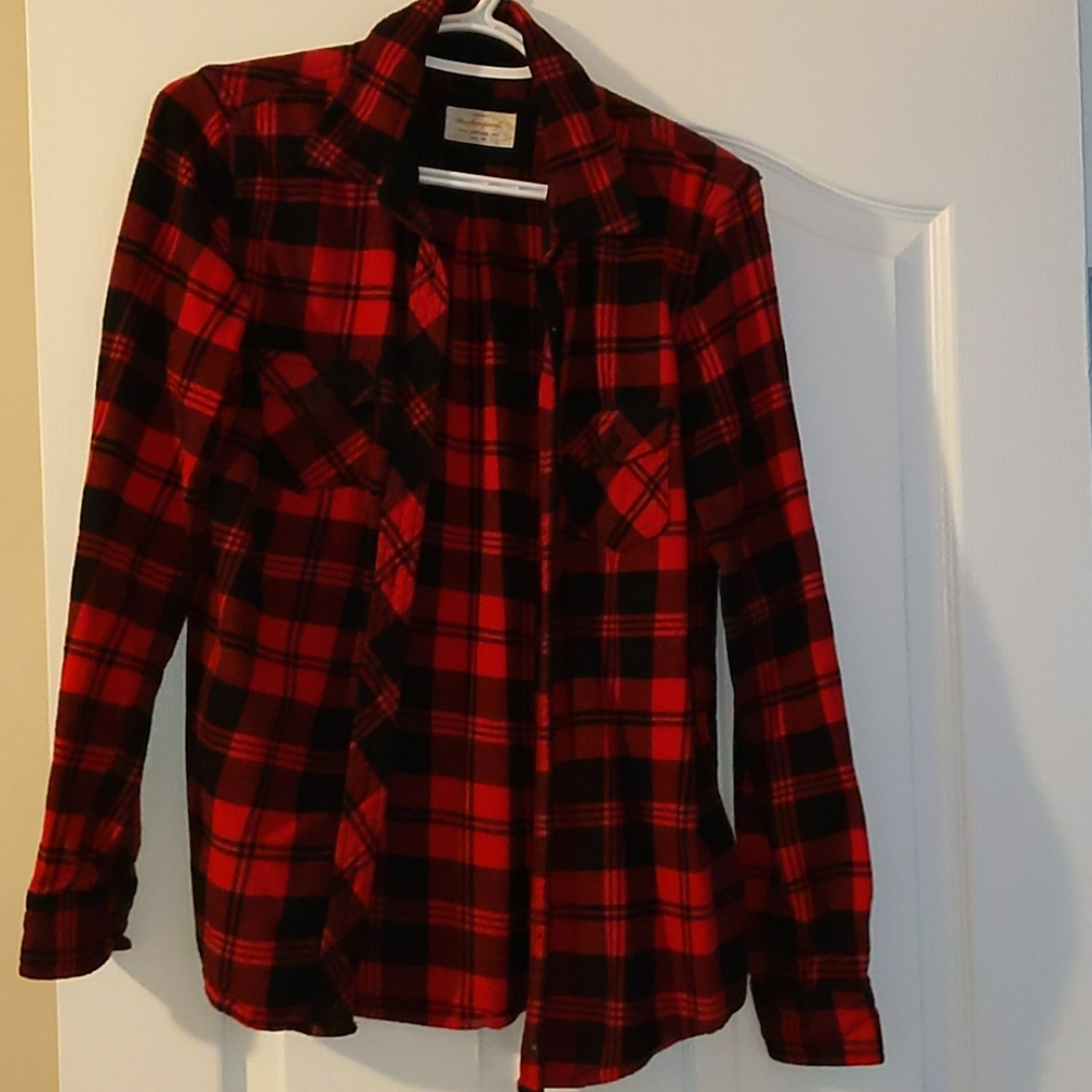 🖤SOLD🖤Red Buffalo Plaid Flannel